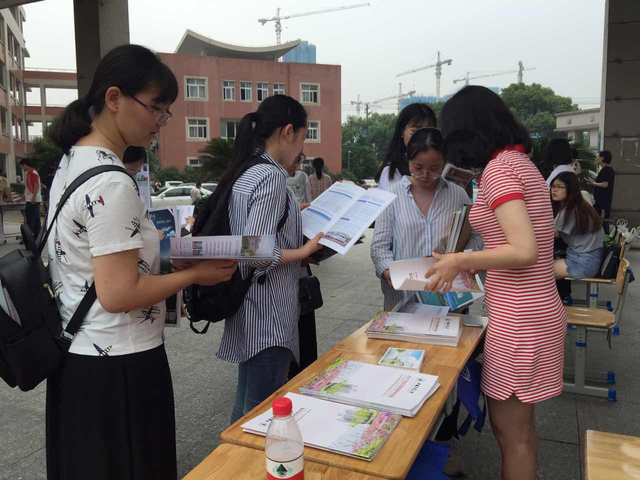 宁波同济高中1.jpg